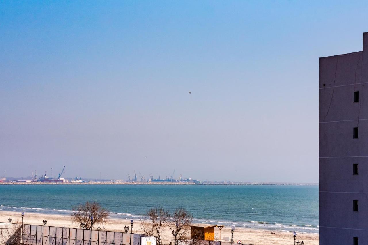 Summer Waves Mamaia Nord Năvodari Extérieur photo